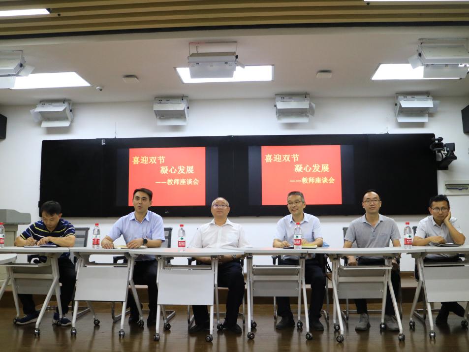 b11a5c046d4f43a6903d915db6b2c8c